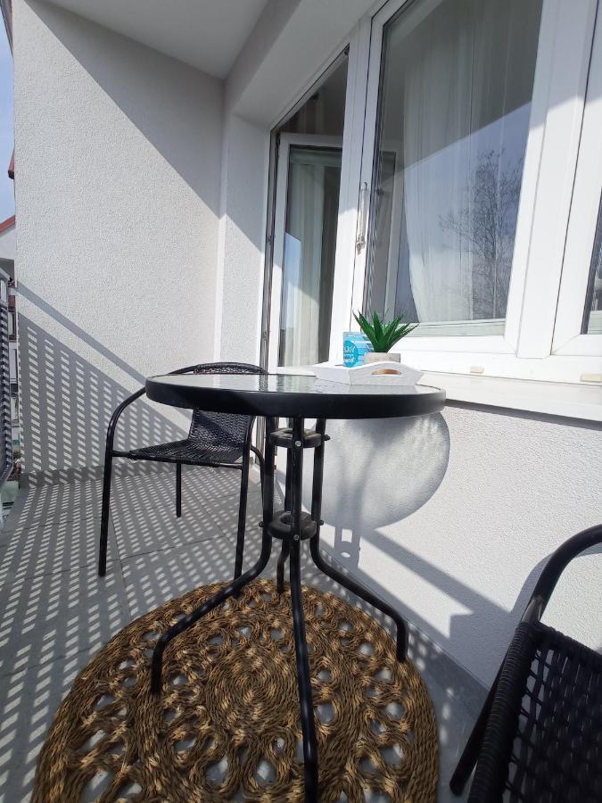 Wera - Klimatyczny Apartament 300 M Od Plazy Brzezno - Azw גדנסק מראה חיצוני תמונה